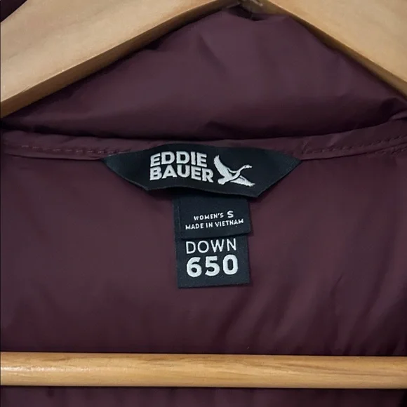 Eddie Bauer Burgundy Quilted Packable Puffer Jacket - Picture 5 of 6
